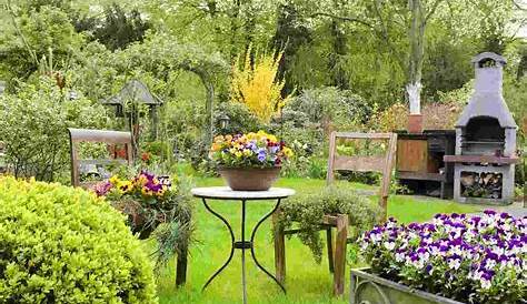 Kleinen Garten gestalten: 10 Ideen zum Platzsparen | GartenFlora