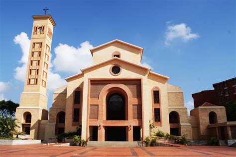 iglesia la sagrada familia la tahona