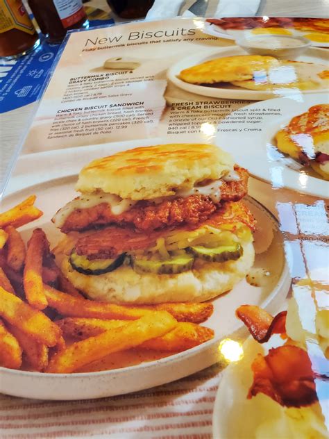 5 Reasons to Dine at IHOP Simi Valley Today