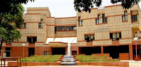 iit kanpur computer science faculty