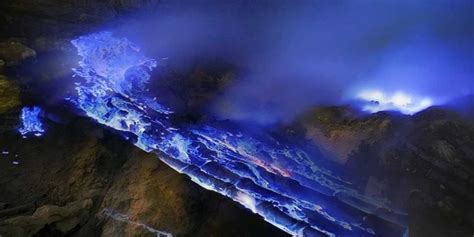 ijen blue flames