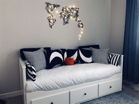Ikea Day Bed Pillows