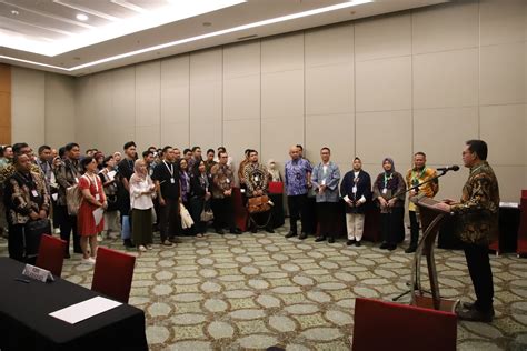 Bisnis Jangan IkutIkutan! Menulis Untuk Berbagi