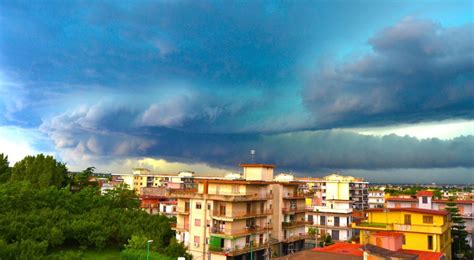 il cielo di napoli