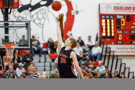 il hs boys basketball scores