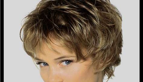 Image Coiffure Courte Femme 50 Ans 90 s s Chics Et Simples Pour Les s De