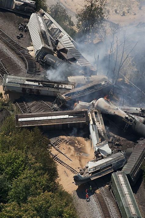 image of train wreck
