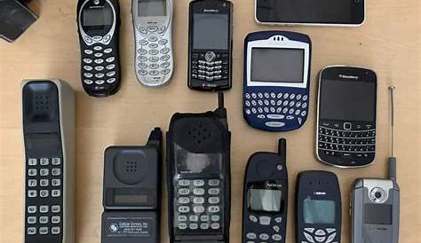 19 celulares antigos que eram muito mais estilosos do que os atuais