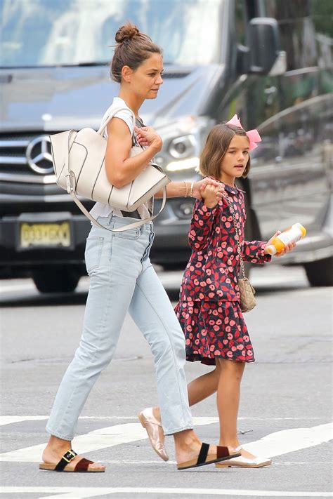 images of katie holmes and suri