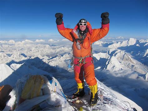 images of mt everest summit