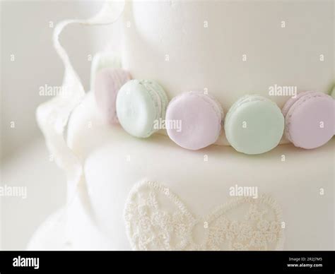 24+ Imitation Wedding Cake