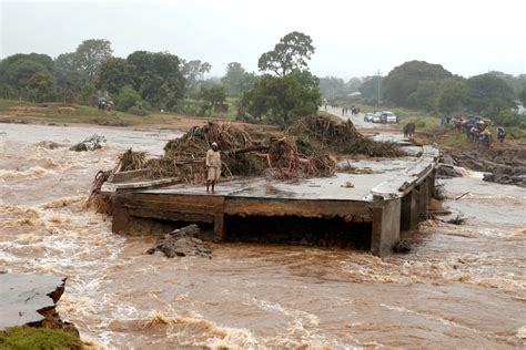 impact of flood damage on the environment