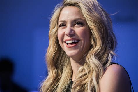 important facts about shakira