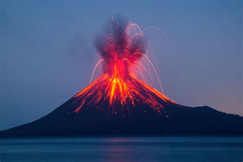 important volcanoes in the world