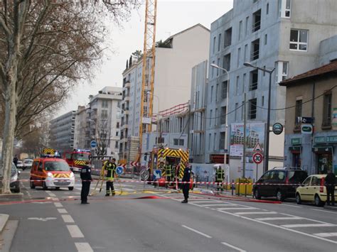 incendie lyon 8