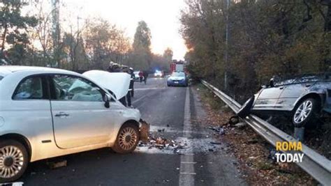 incidente via del mare ieri