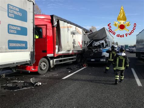 incidenti in a4 oggi