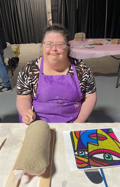 inclusive art program