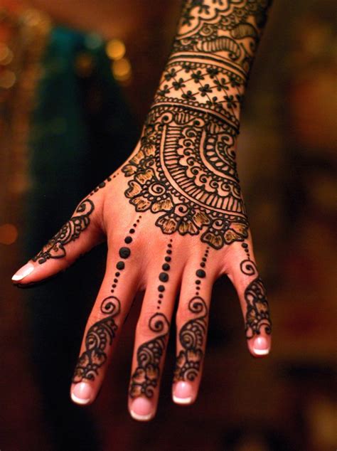 Love henna tattoo। Lovers mehndi tattoo design। Heart