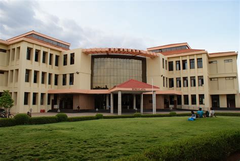 india colleges and universities