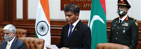 indian high commission maldives contact