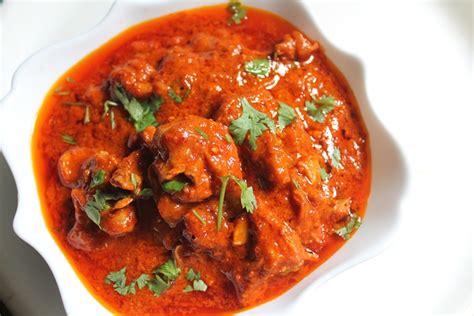 indian red chicken dish