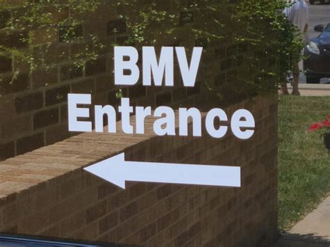 indianapolis bmv hours