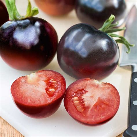 Unlocking the Secrets of the Stunning Indigo Rose Tomato