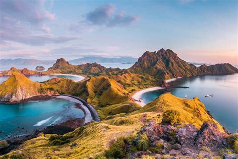 indonesian tourist paradise national parks