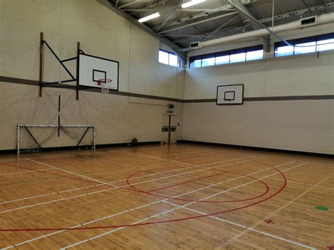indoor basketball courts glasgow