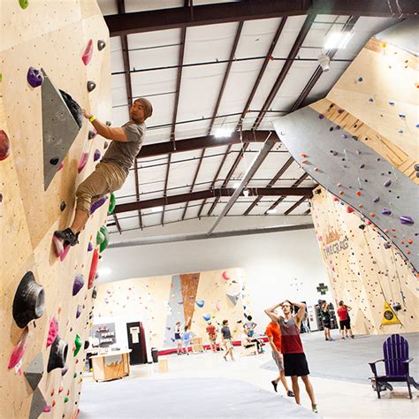 indoor rock climbing clarksville tn