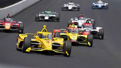 indy 500 race car pictures