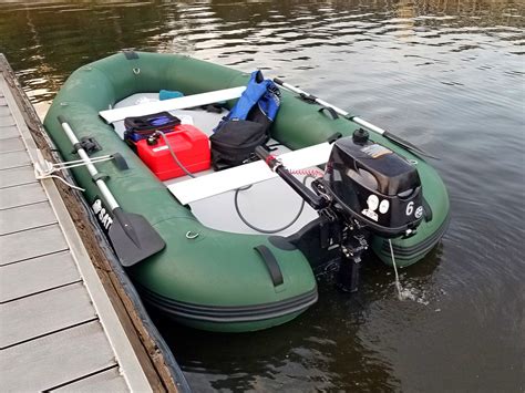 Inflatable Raft With Motor