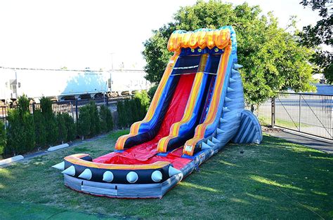 Inflatable Water Jumping Slide