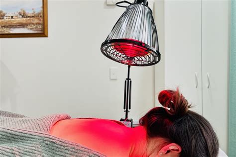 infrared bulb therapy