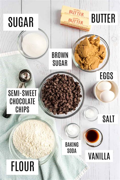 ingredients of chocolate cookies