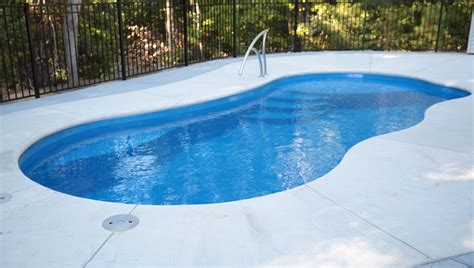 37 Amazing Small Pool Design Ideas On a Budget