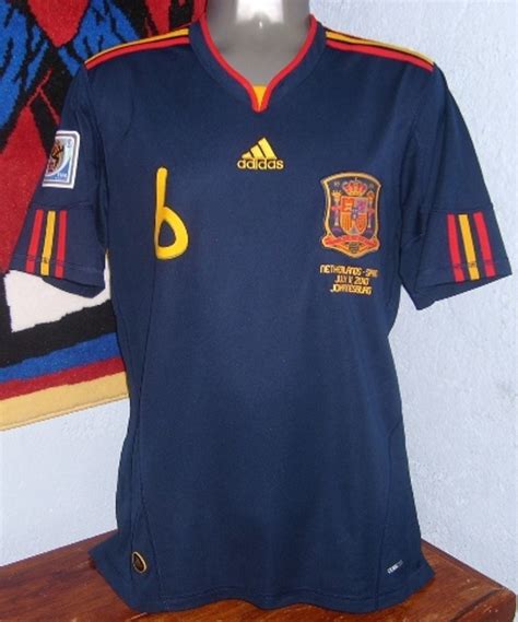 iniesta 2010 camiseta