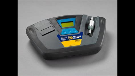 Initializing Refrigerant Identifier