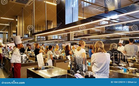 inside cooking class florence