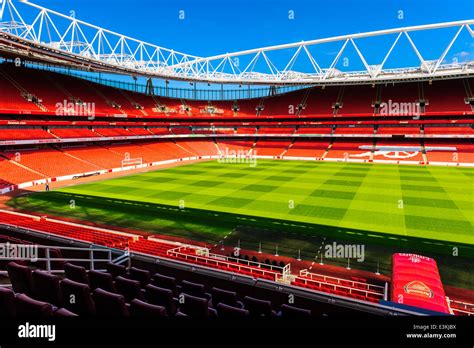 inside the emirates stadium