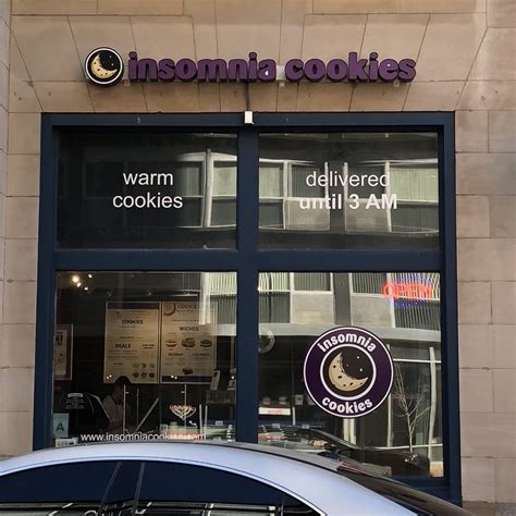 insomnia cookies hours near me