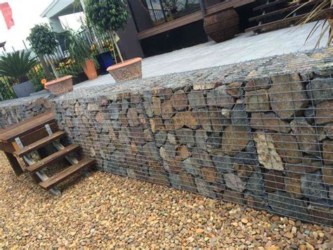 Installing Gabion Retaining Walls