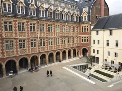 institut catholique de paris