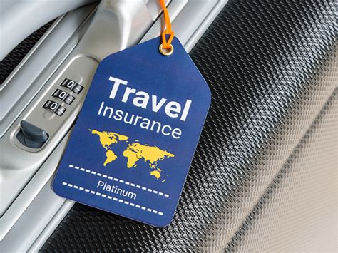 How Senior Citizens Can Benefit From a Travel Insurance Cover