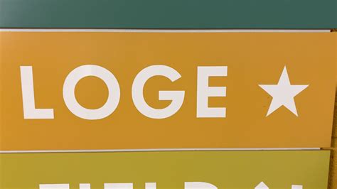 intend Outside the loge