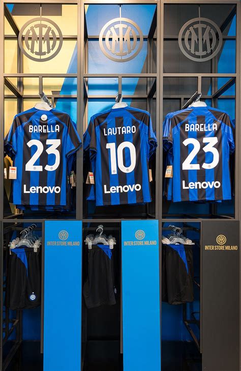 inter store milano san babila