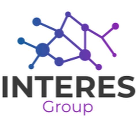 Imagen de un grupo de personas disfrutando de un concierto en Madrid.