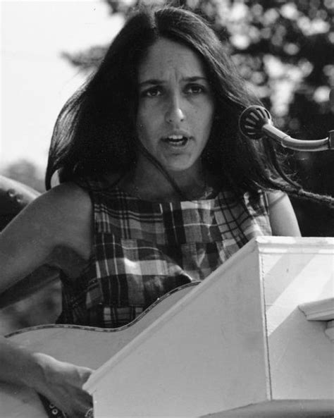 interesting facts about joan baez
