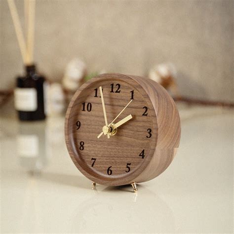 Interesting Table Clocks